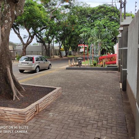 Aconchego Villa Foz do Iguacu Exterior photo